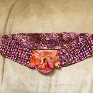 Beaded stretchy belt